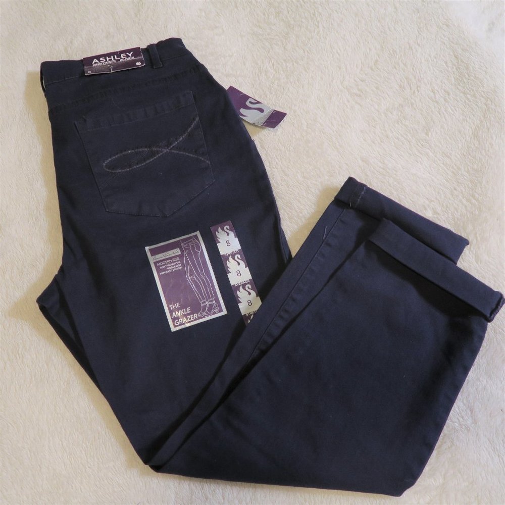 NWT GV Ashley Ankle Grazer Cadence Jeans